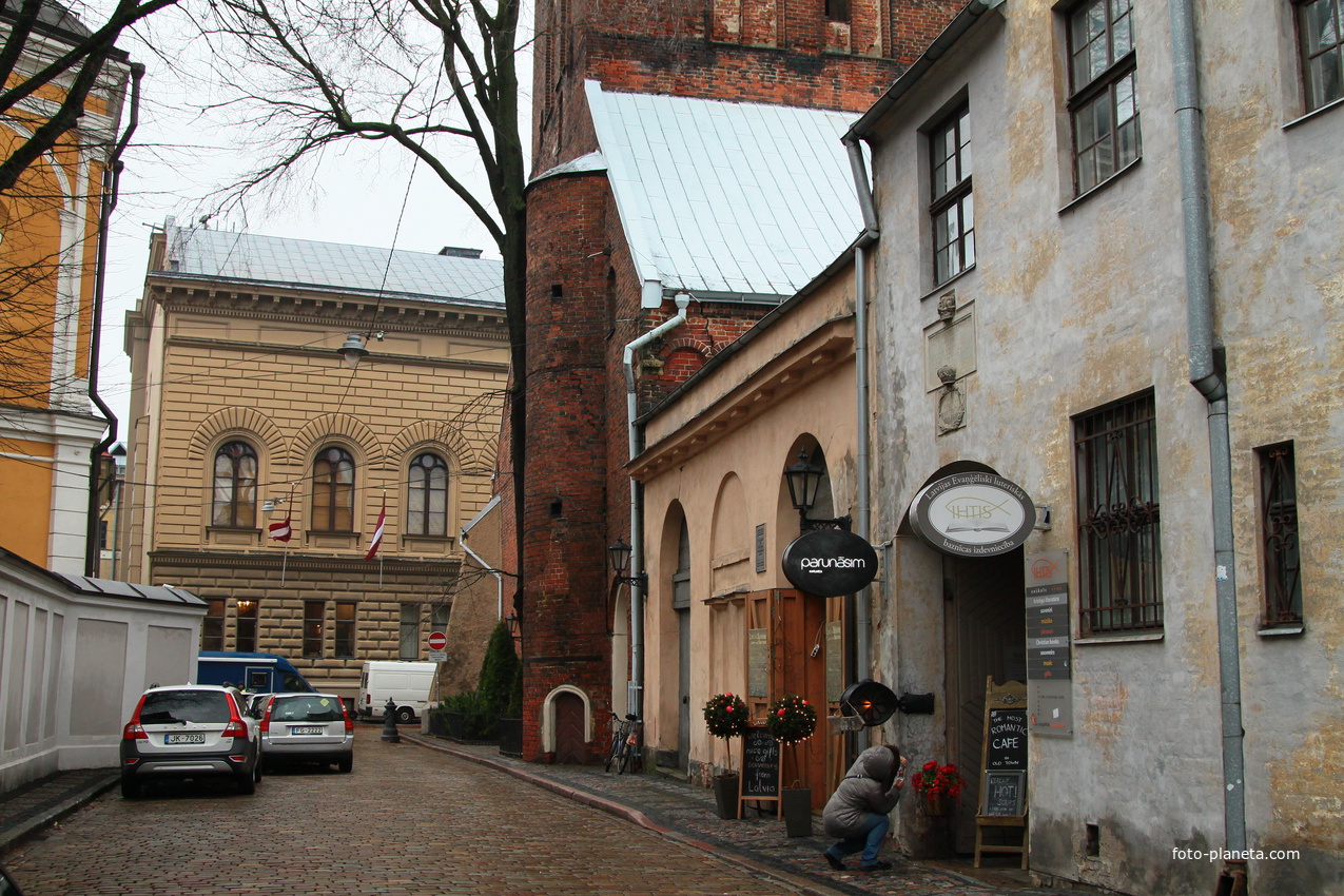 Улица Маза Миеснику