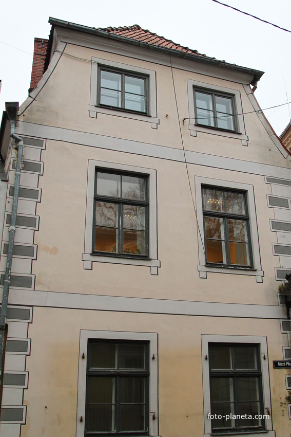 Улица Маза Пилс