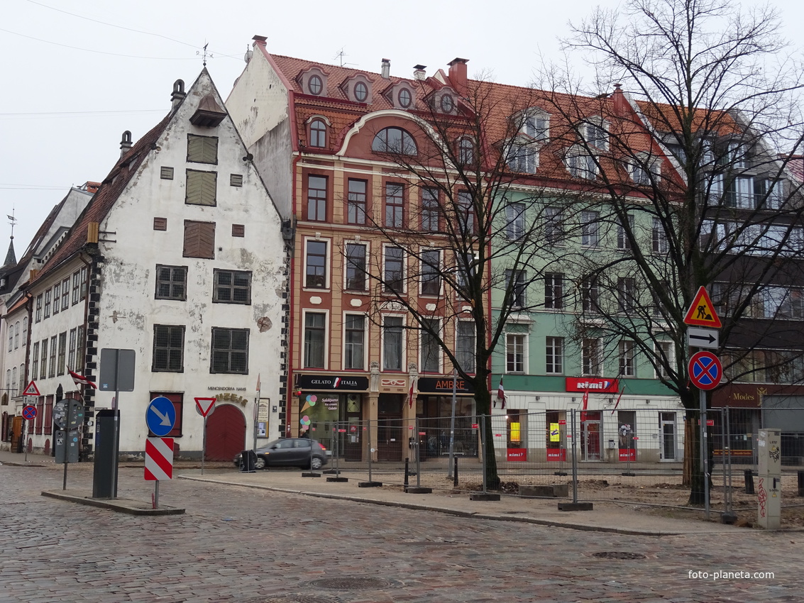 Улица Скарню