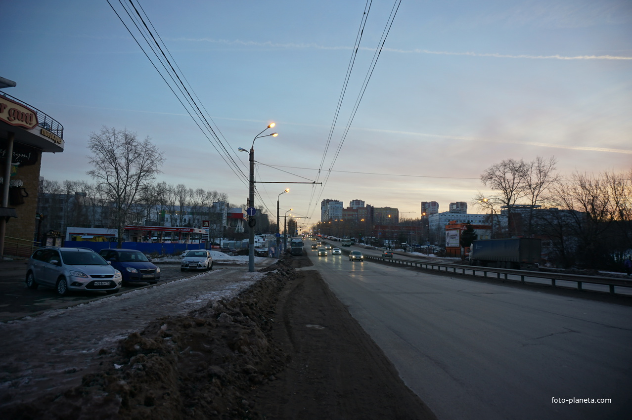 Улица Ванеева.