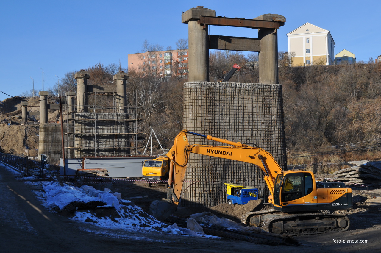 Реконструкция моста через реку Сосна.