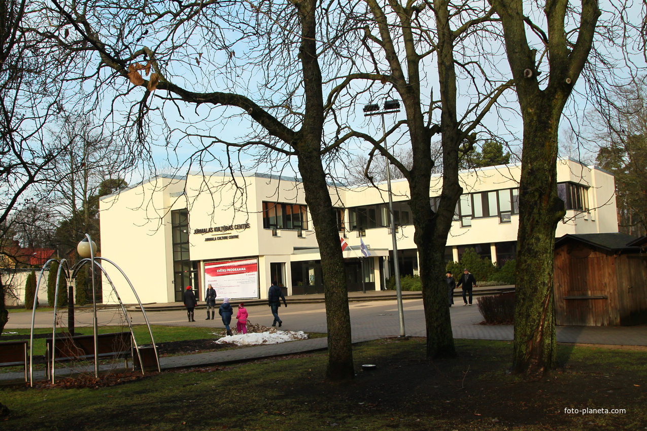 Улица Йомас