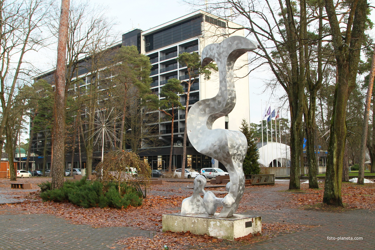 Улица Йомас