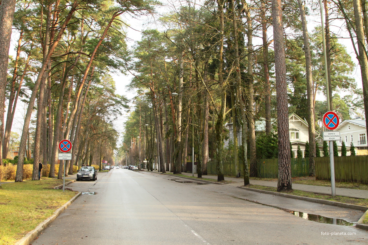 Проспект Дзинтари