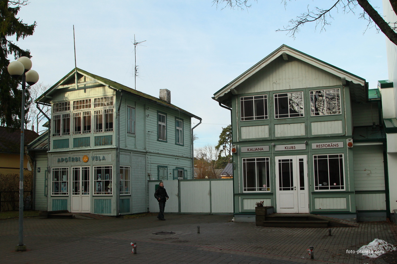 Улица Йомас