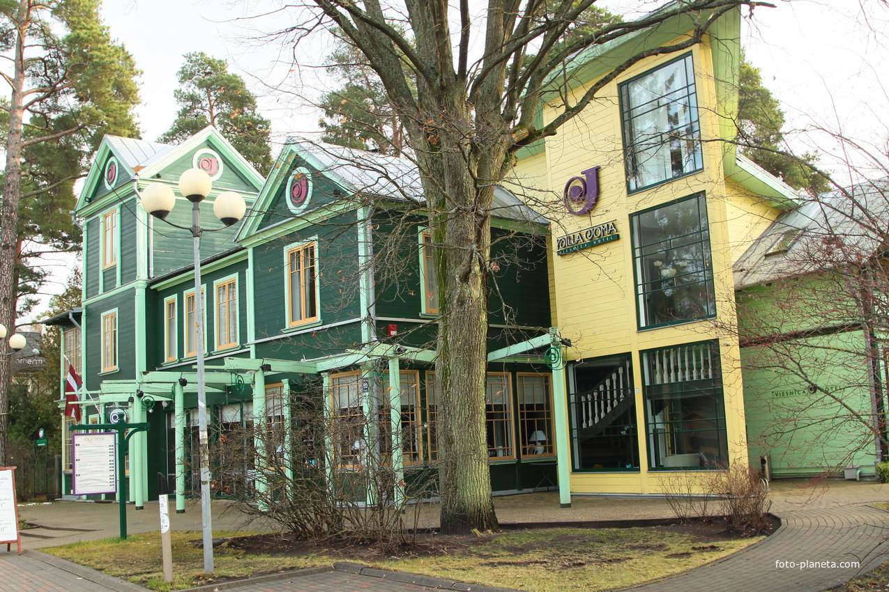 Улица Йомас