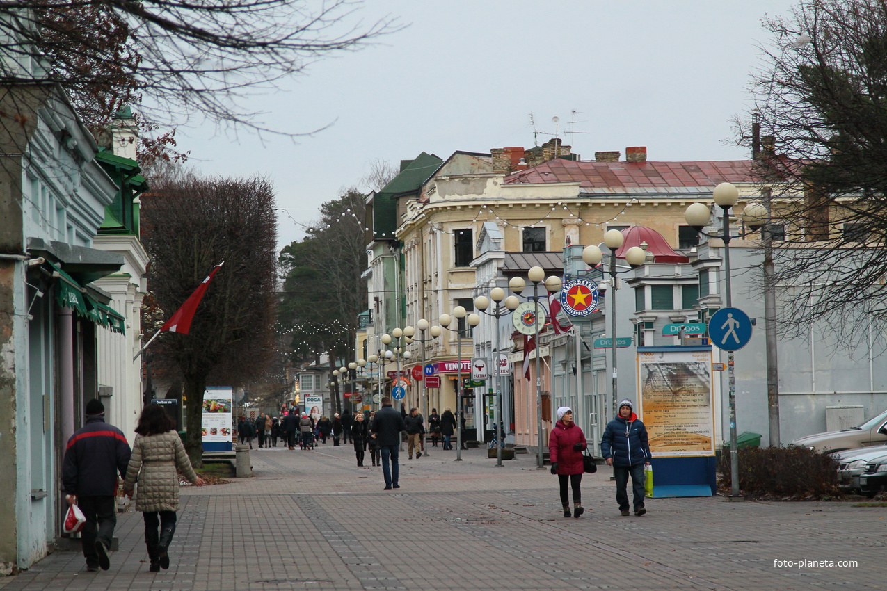 Улица Йомас