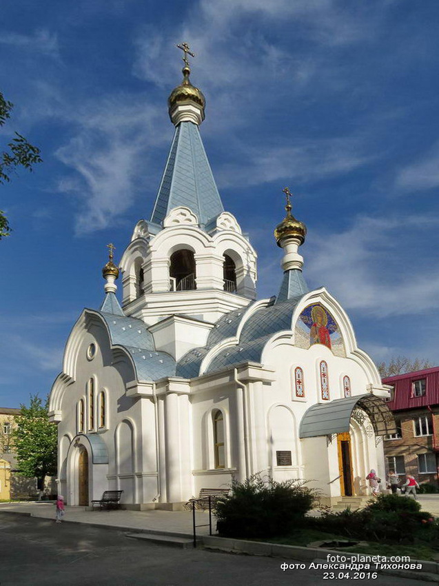 Церковь Георгия Победоносца при Свято-Георгиевской православной классической гимназии.