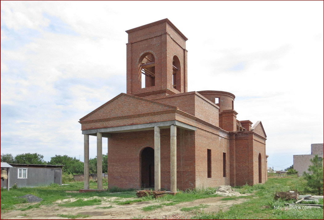 Церковь Николая Чудотворца -  строющийся храм Святитель Николая Чудотворца