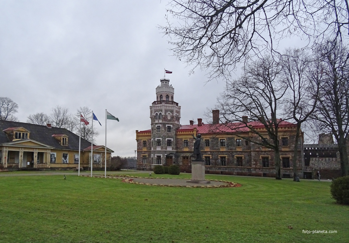 Комплекс Сигулдского Нового замка