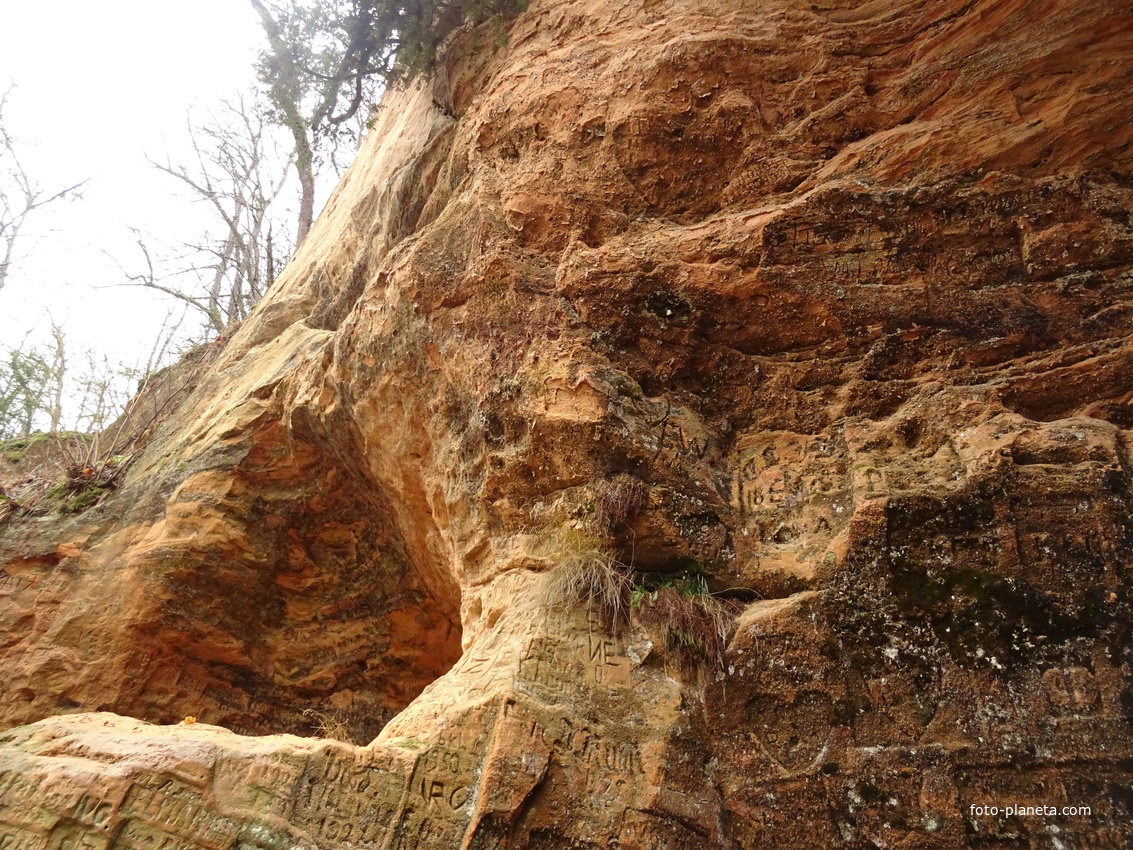 Пещера Гутманя