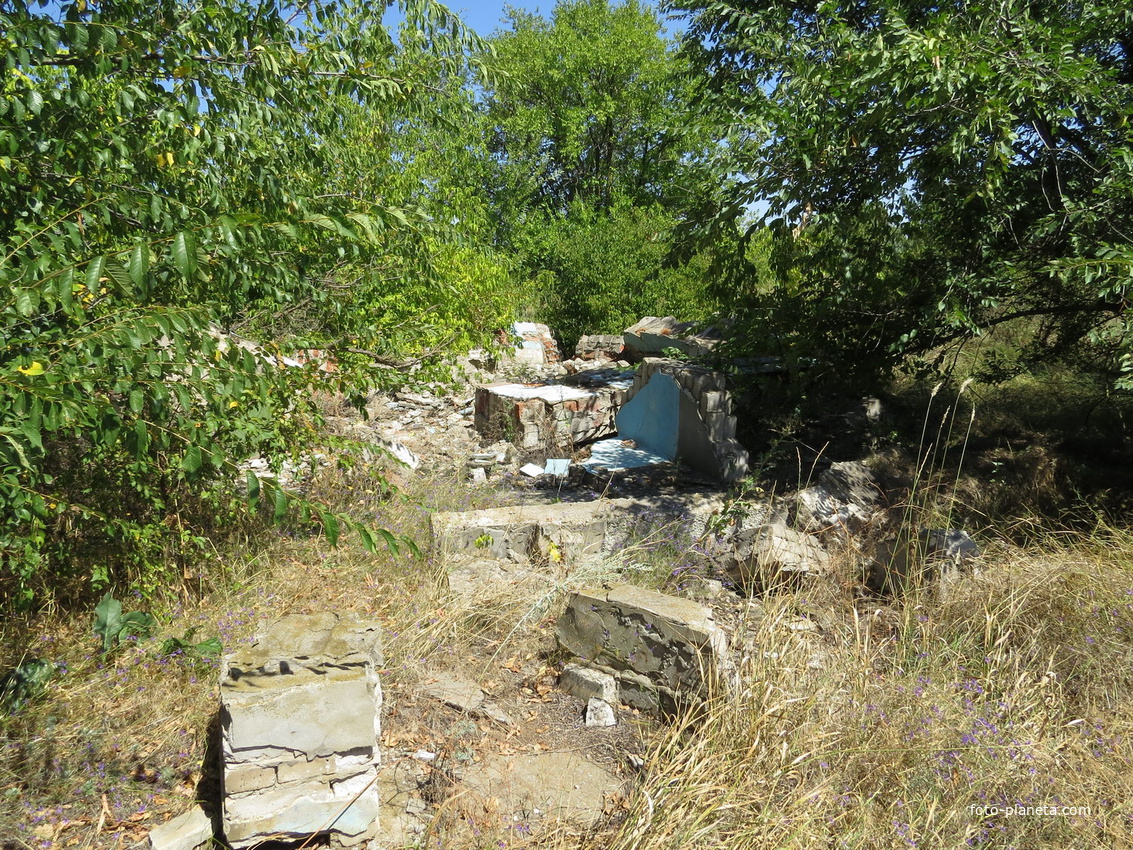 КПП бункера (разрушен) на заброшенной позиции ПВО
