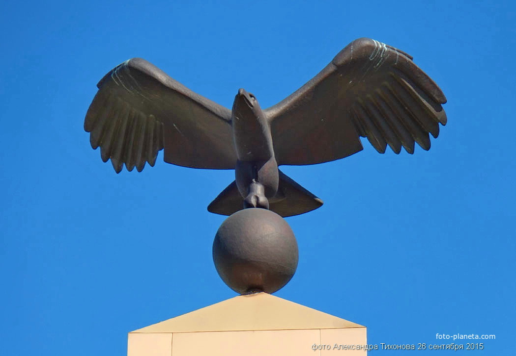 Памятник строителям Волгодонска