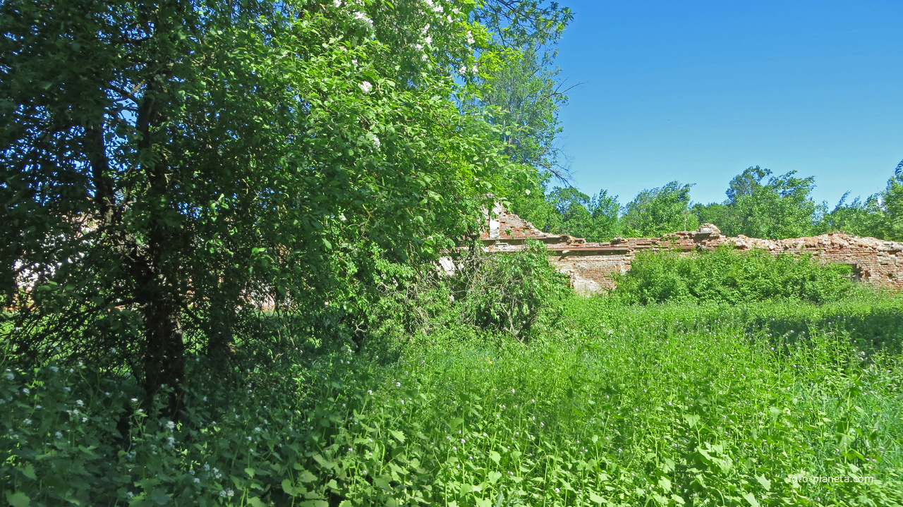 Гостилицкий Дворцово-парковый ансамбль