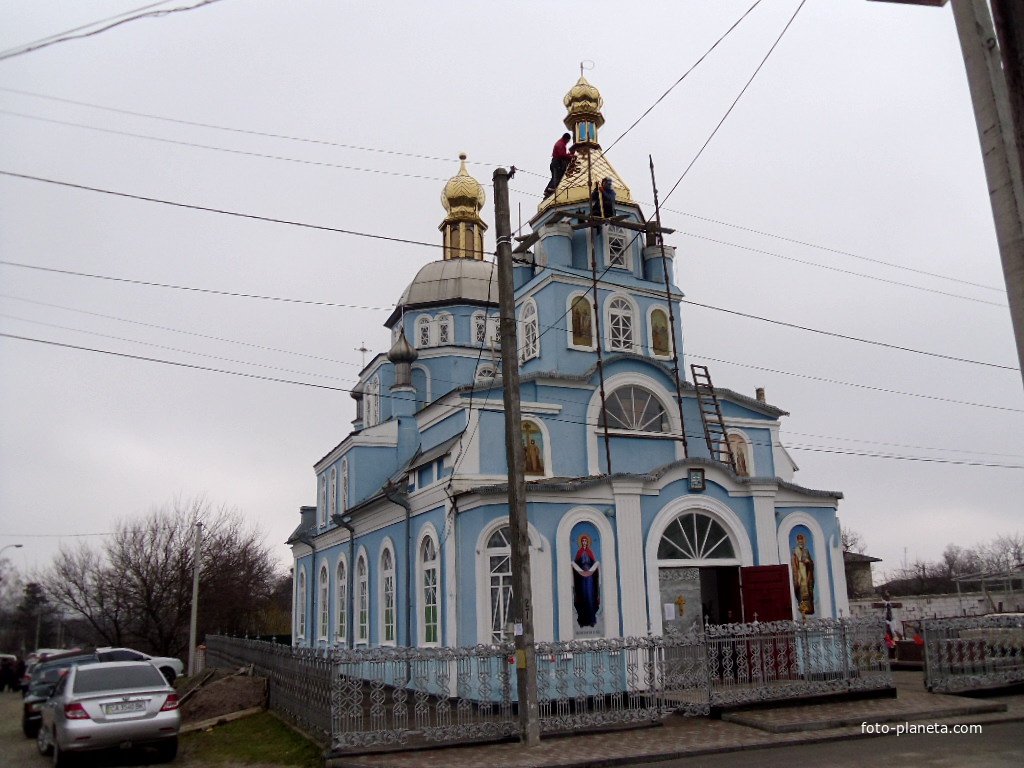 Реставрація куполів на Миколаївській церкві.
