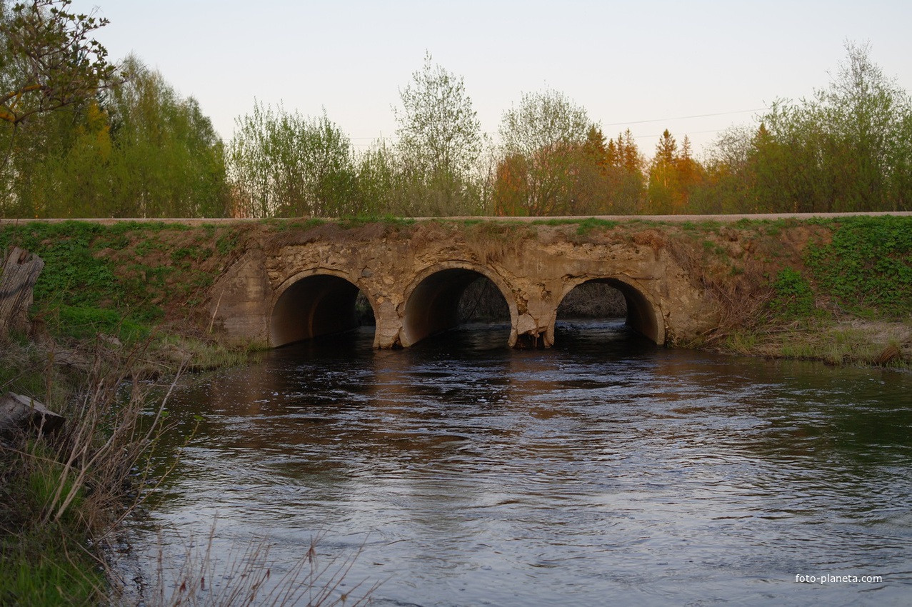 Мост через Глотовку.