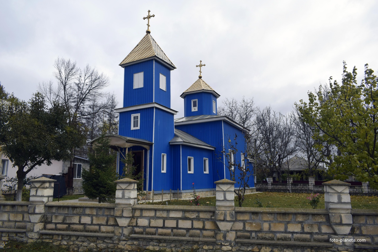 Церковь села Александрень.