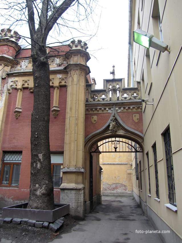 Особняк Кельха. Дом юриста. Внутренний дворик