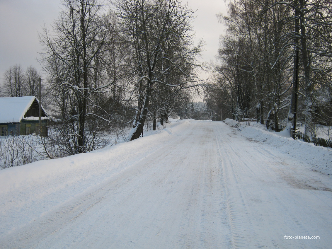 Дорога в Голубове зимой