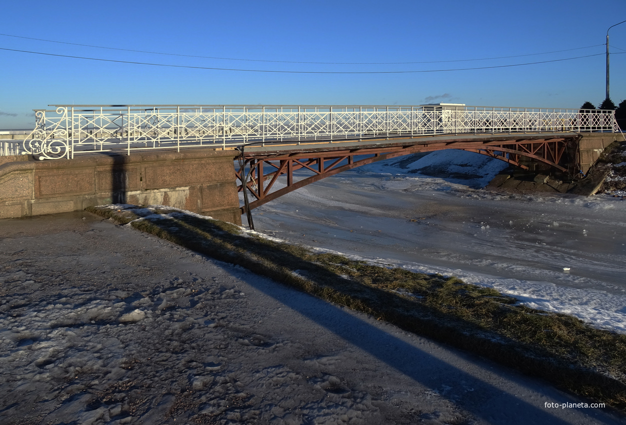 Мост через Морской канал