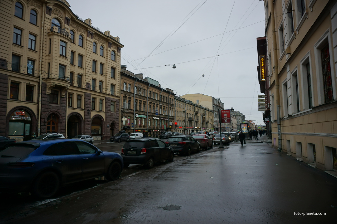 Звенигородская улица.