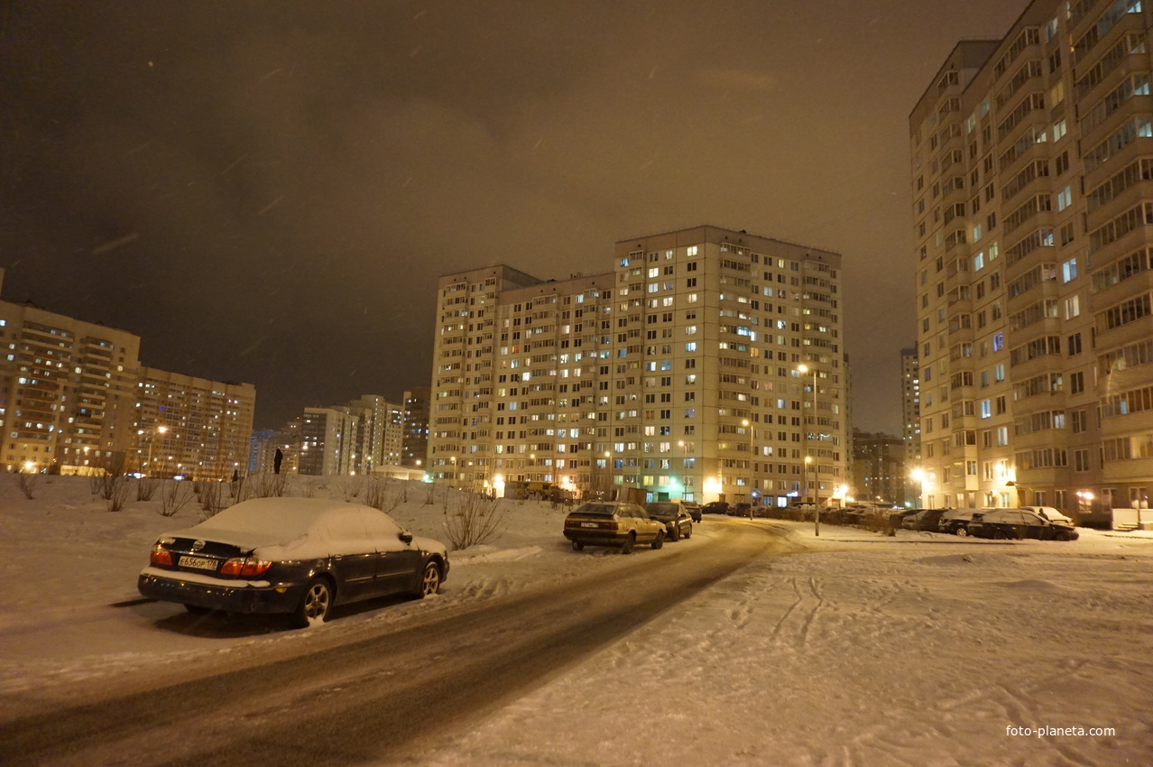Новые застройки на Мебельной улице.