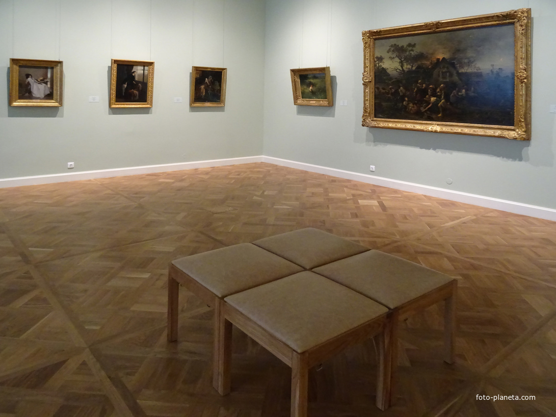 Экспозиции Эрмитажа в Главном штабе. Залы западноевропейского искусства XIX века.