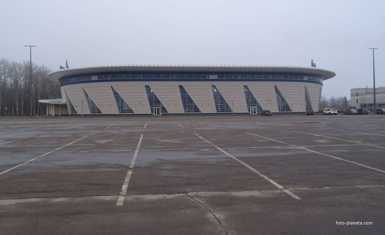 Теннисная аллея. Легкоатлетический манеж