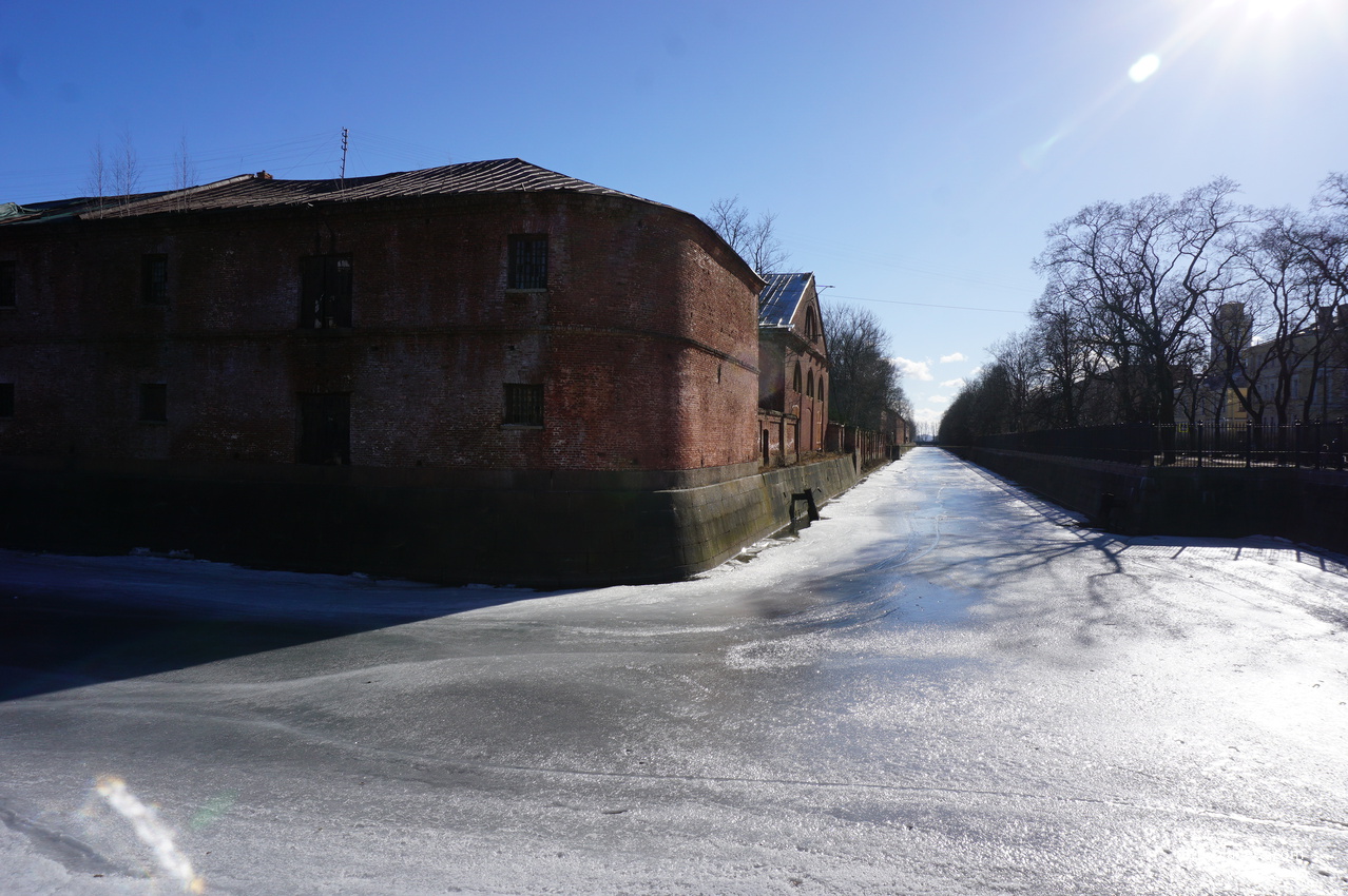 Обводный канал.