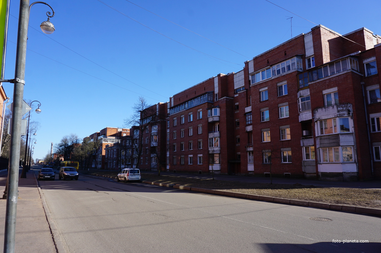 Красная улица.