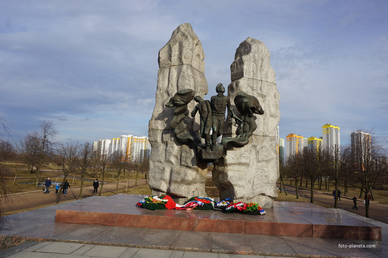 Памятник Воинам Авганцам.