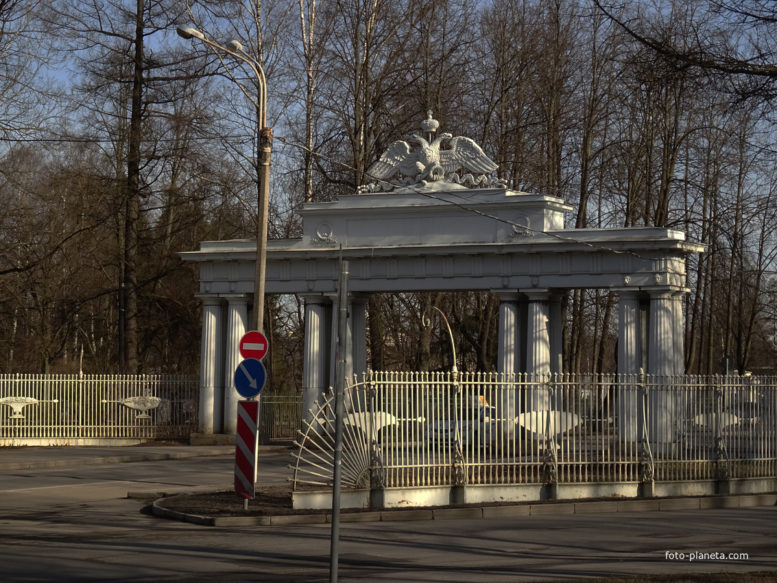 Николаевские ворота