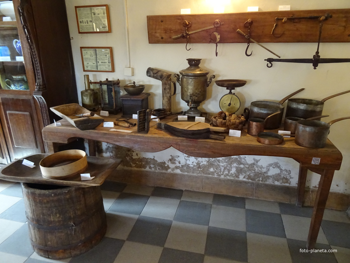 В музее-усадьбе &quot;Рождествено&quot;. Кухня.