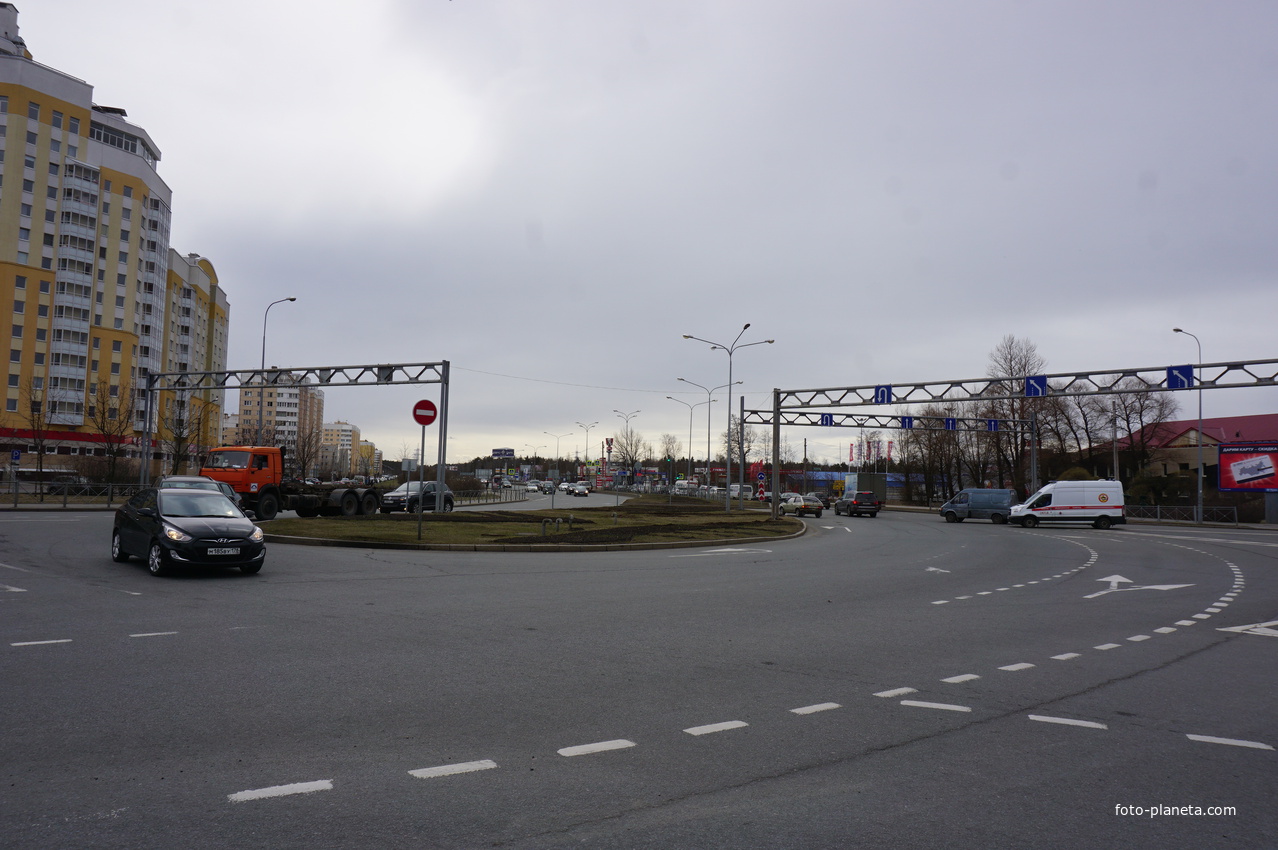 На Приморском шоссе.