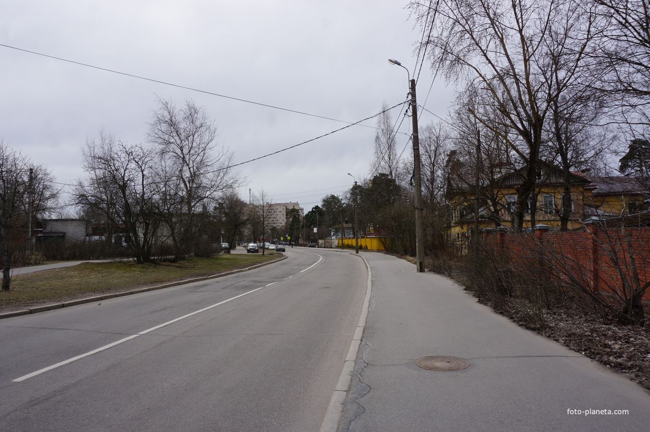 Улица Коммунаров.