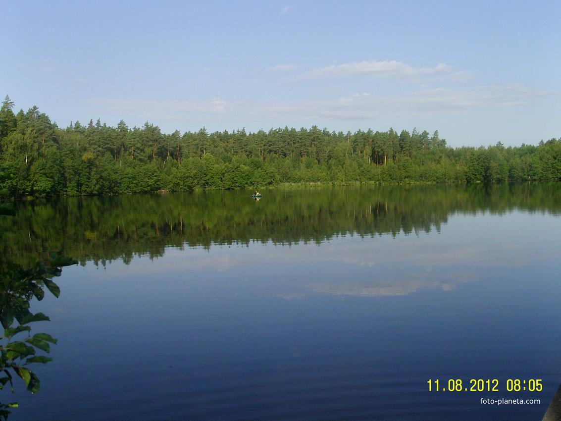 Озеро Пиявочное к северо-западу от д. Пушнино