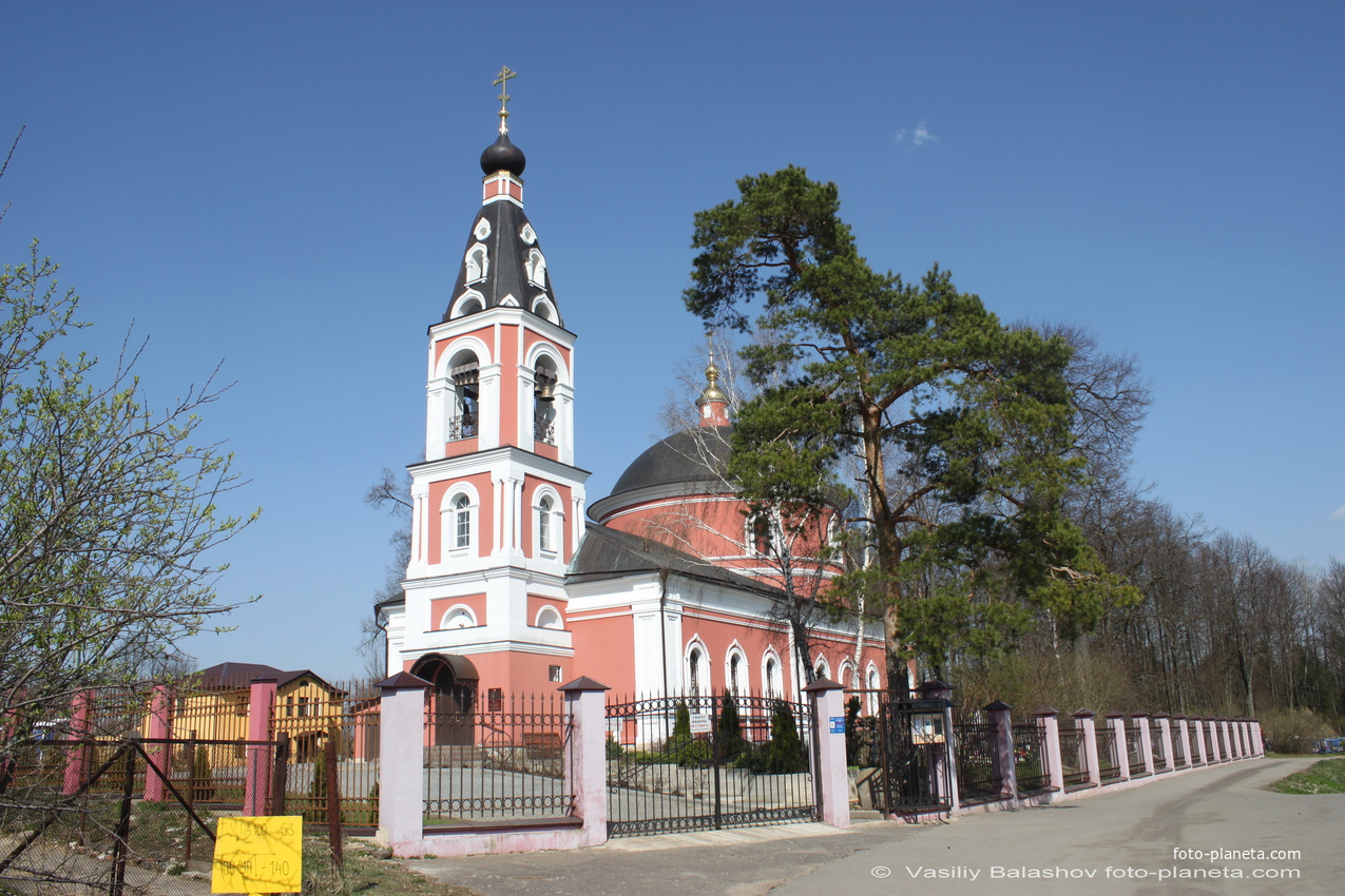 Церковь Михаила Архангела в Белоусово