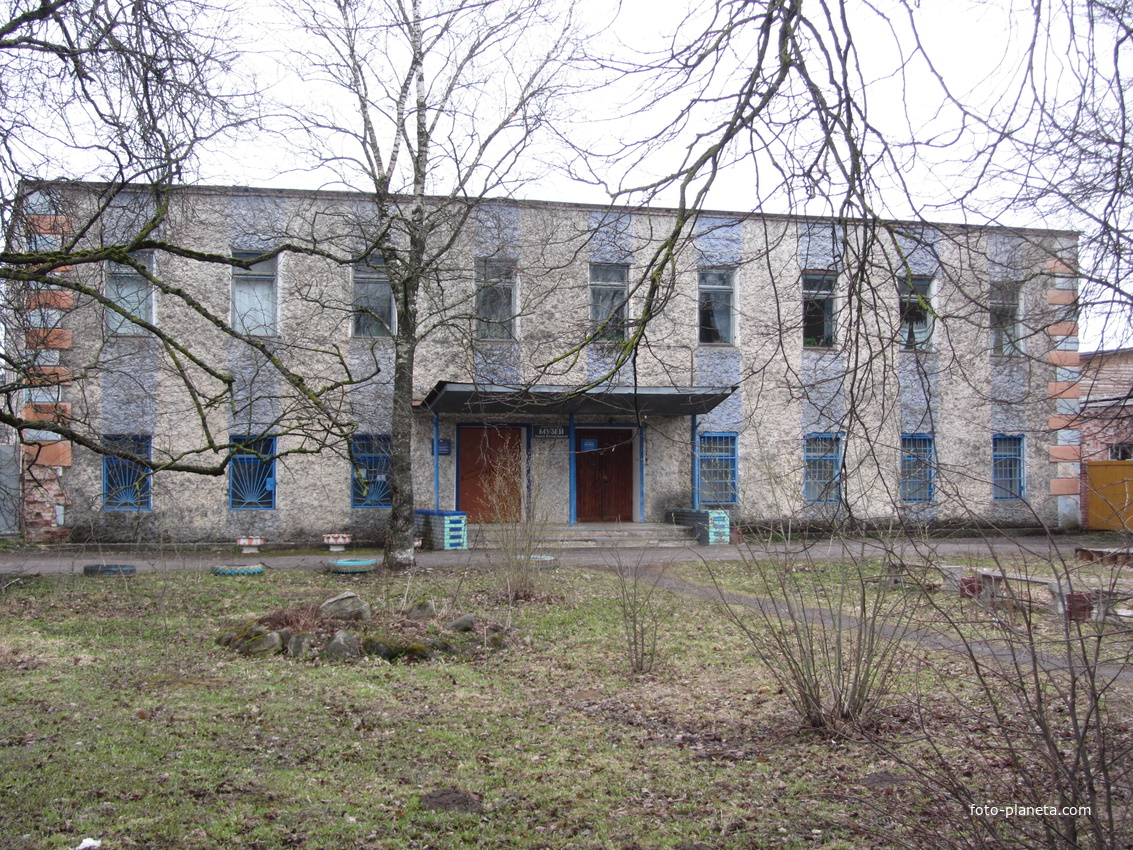 Музей «Земля Бронницкая»  находится в путевоом двореце Екатерины II в Броннице