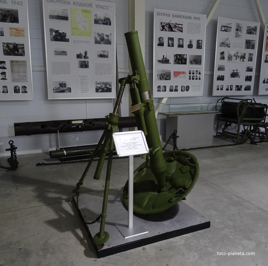 Музей &quot;Дорога Жизни&quot;. Павильон крупногабаритных экспонатов.