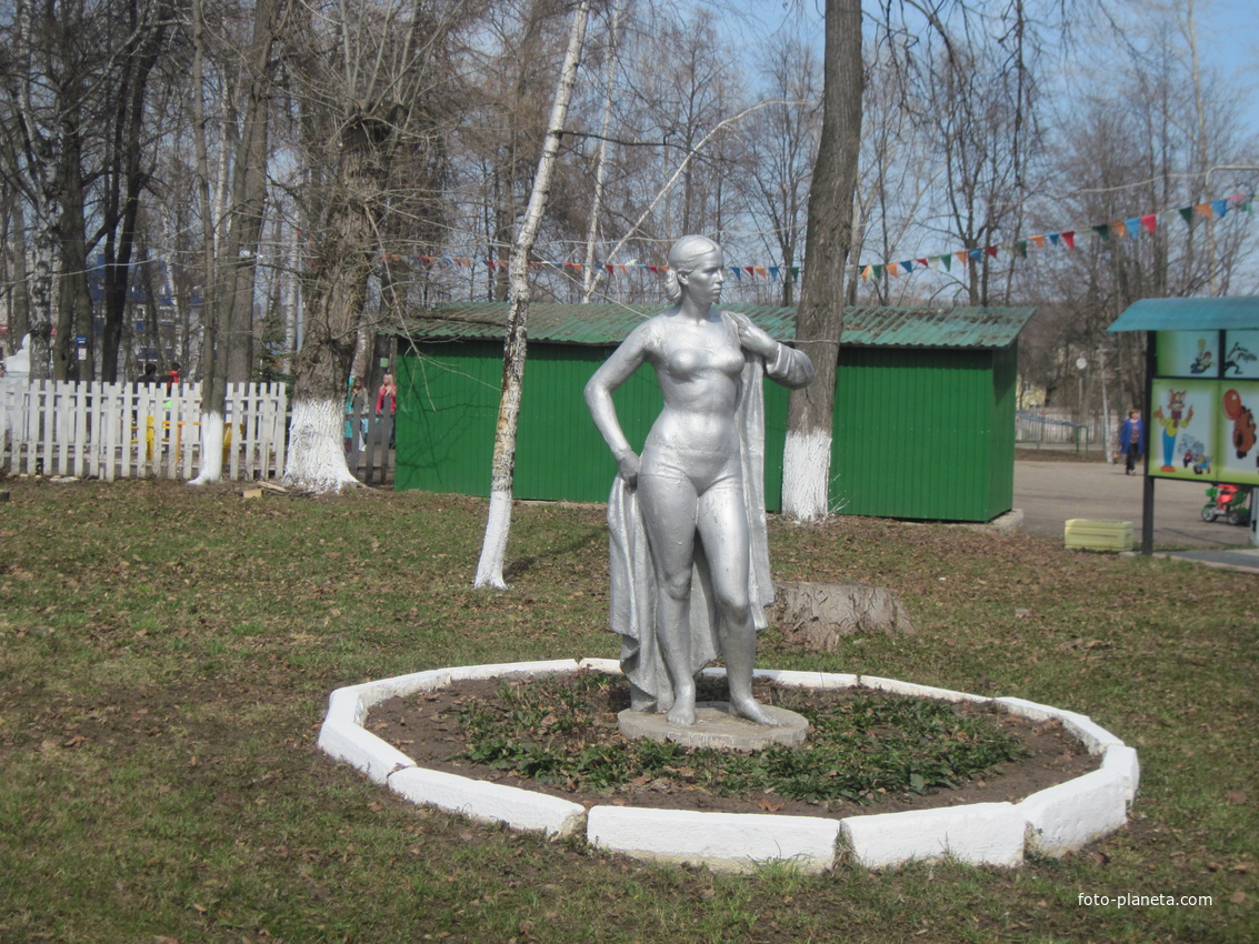 Скульптура в Пушкинском парке
