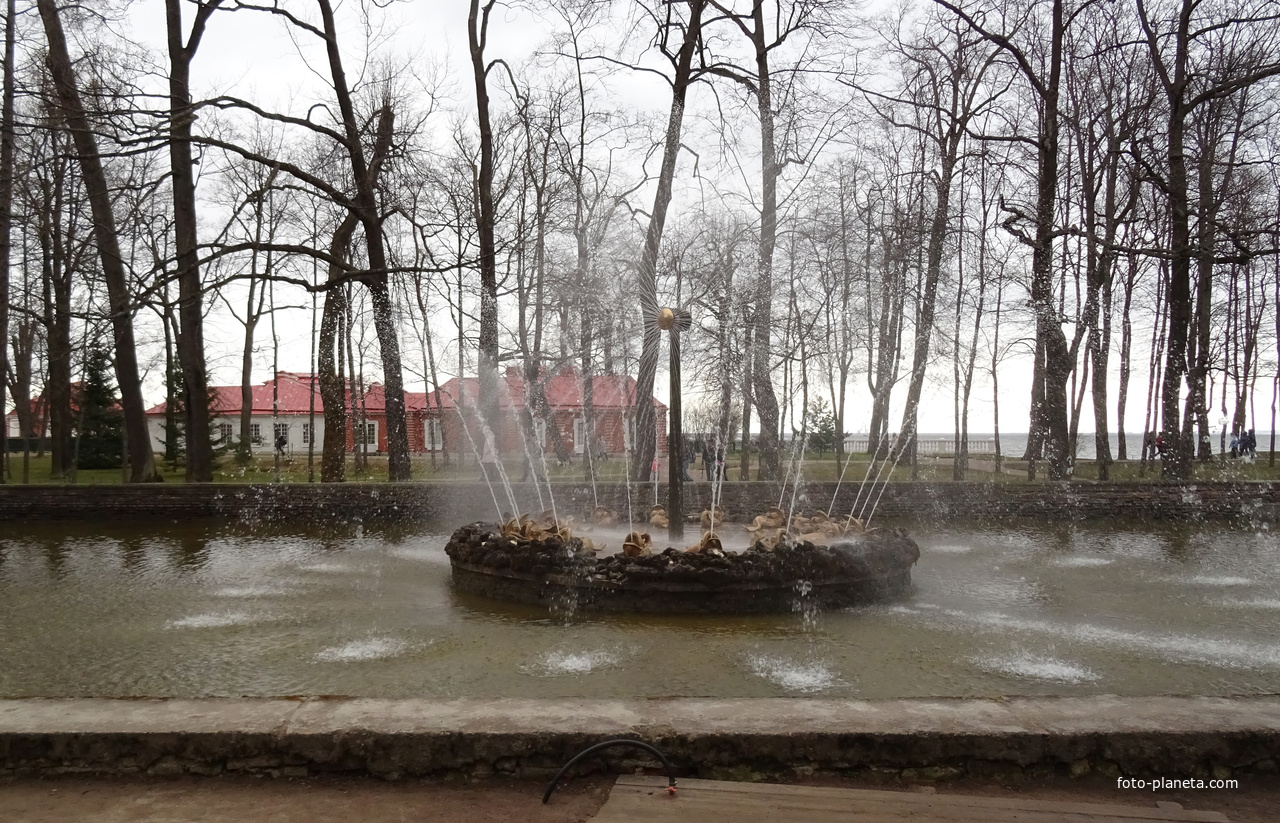 Фонтан Солнце