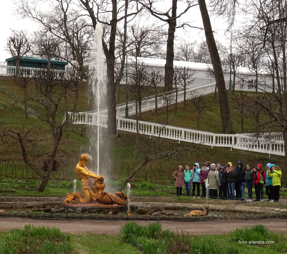 Фонтан Тритон