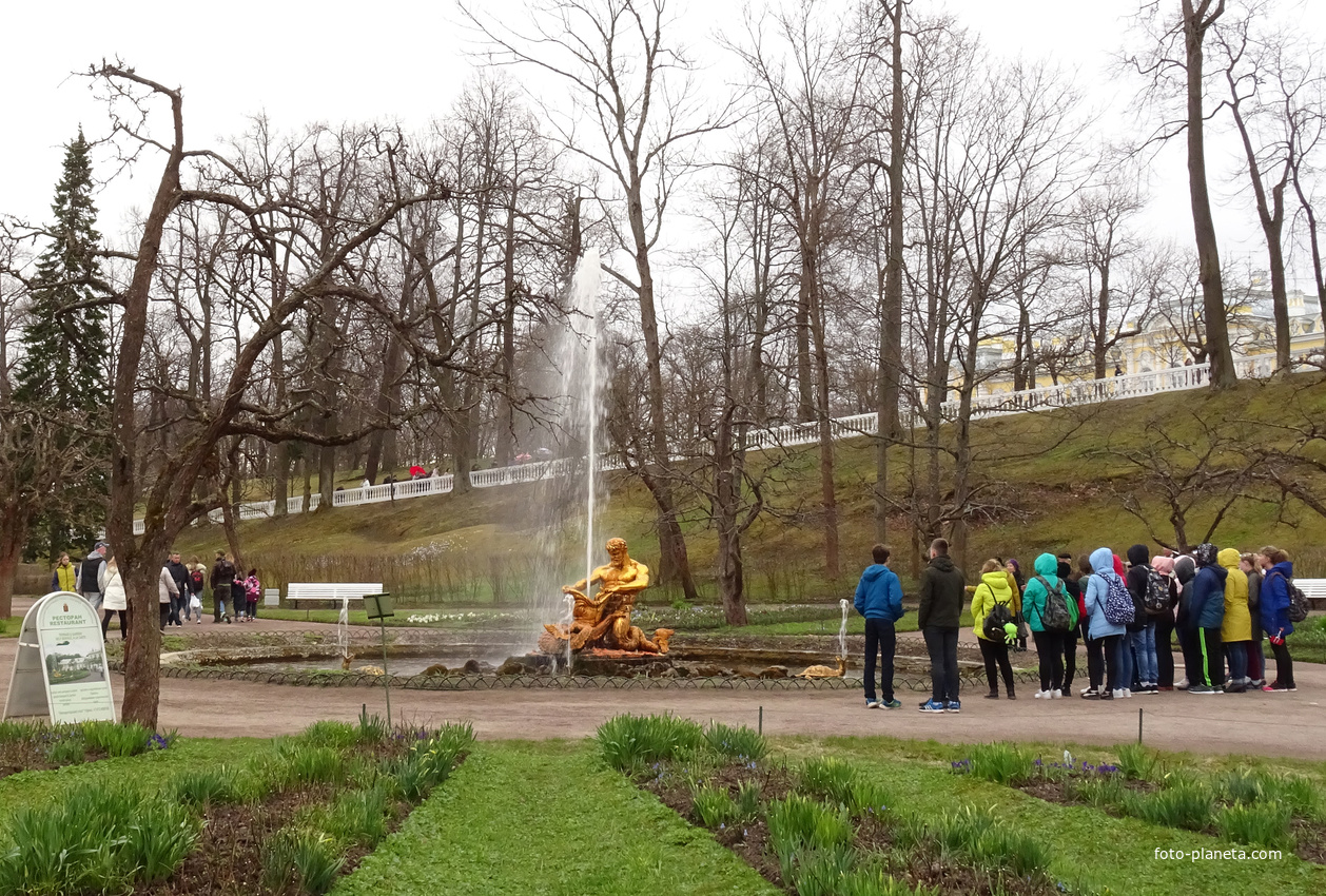 Фонтан Тритон