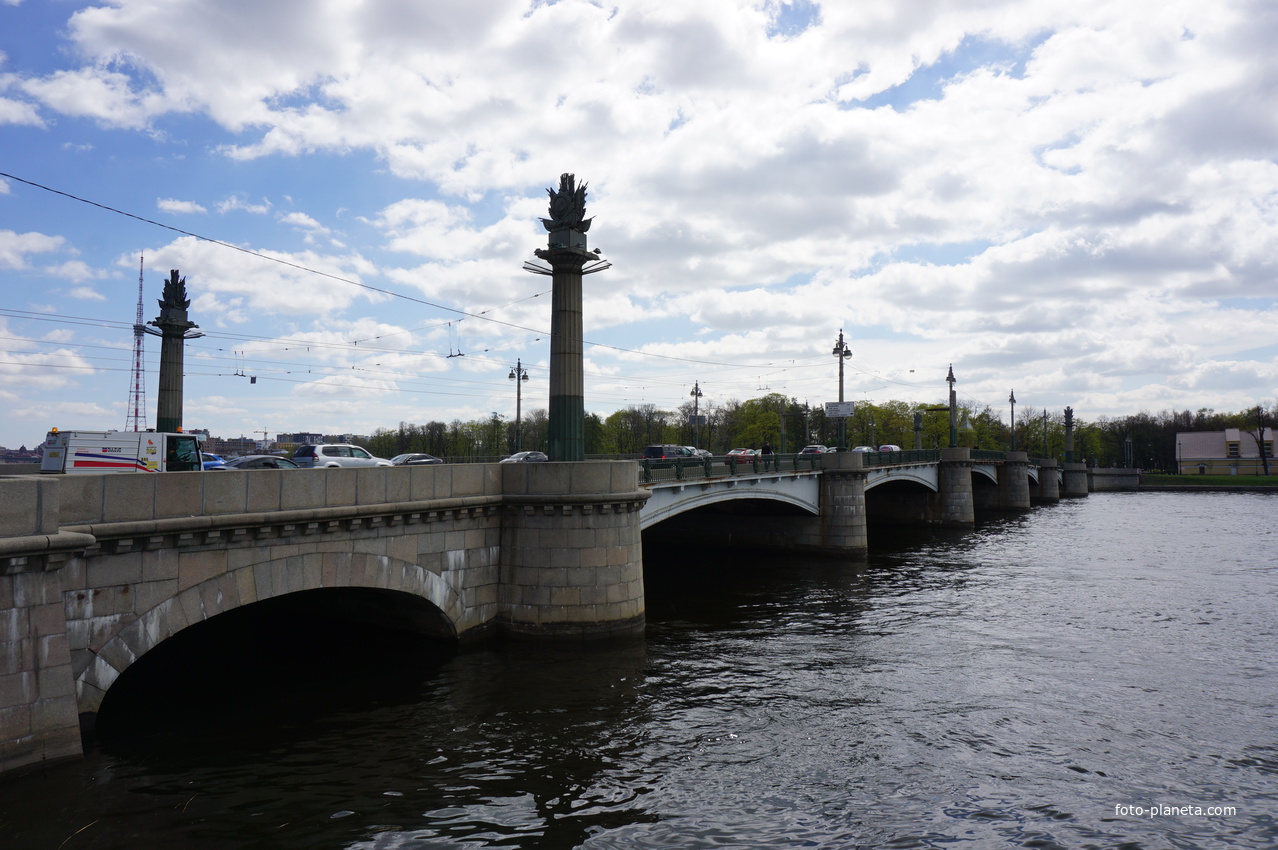 Ушаковский мост.