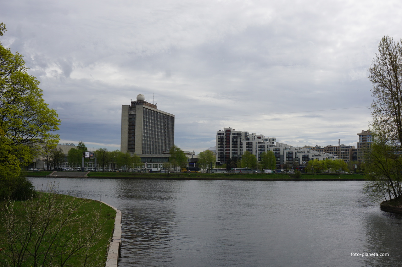 Река Карповка.