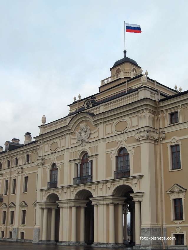 Константиновский дворец-дворец Конгрессов