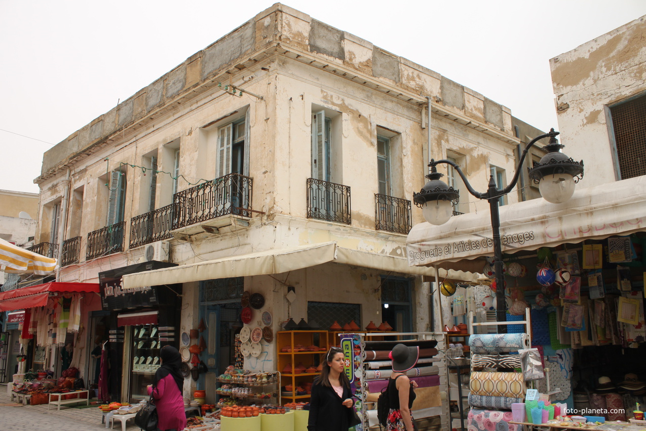 Набель. Медина.