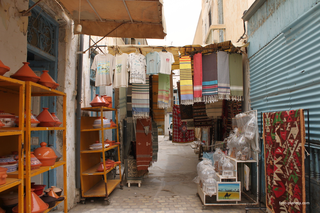 Набель. Медина.