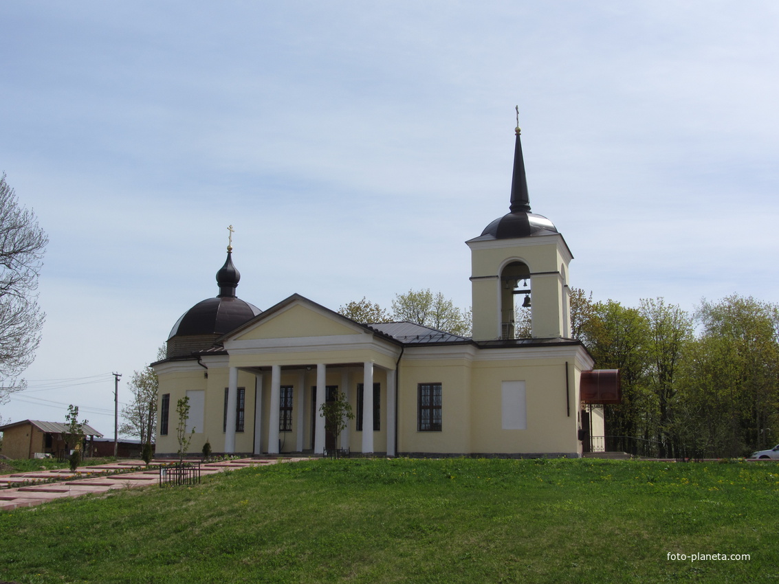 Бегуницы. Церковь Михаила Архангела