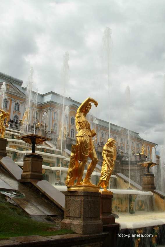 Фонтаны "Большого каскада"